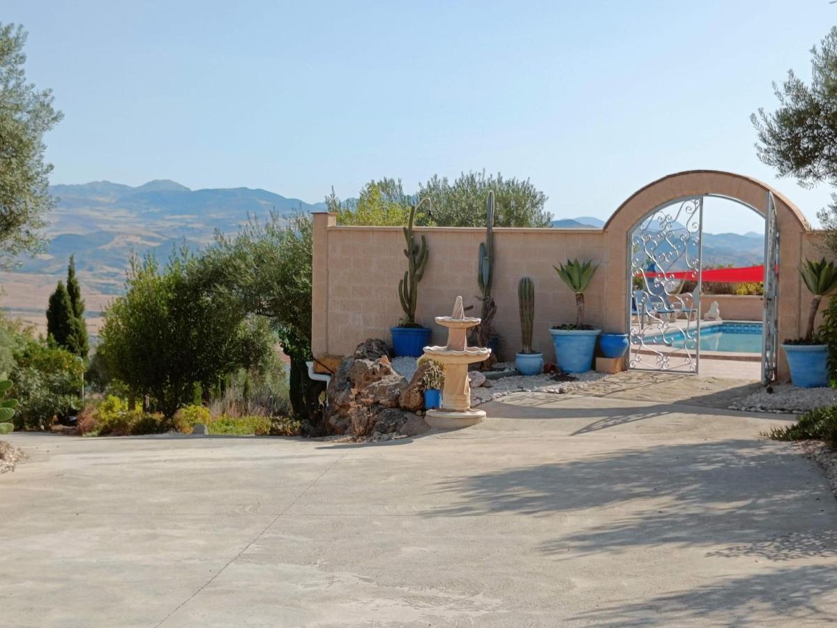 Casa Serenity Алора Екстериор снимка