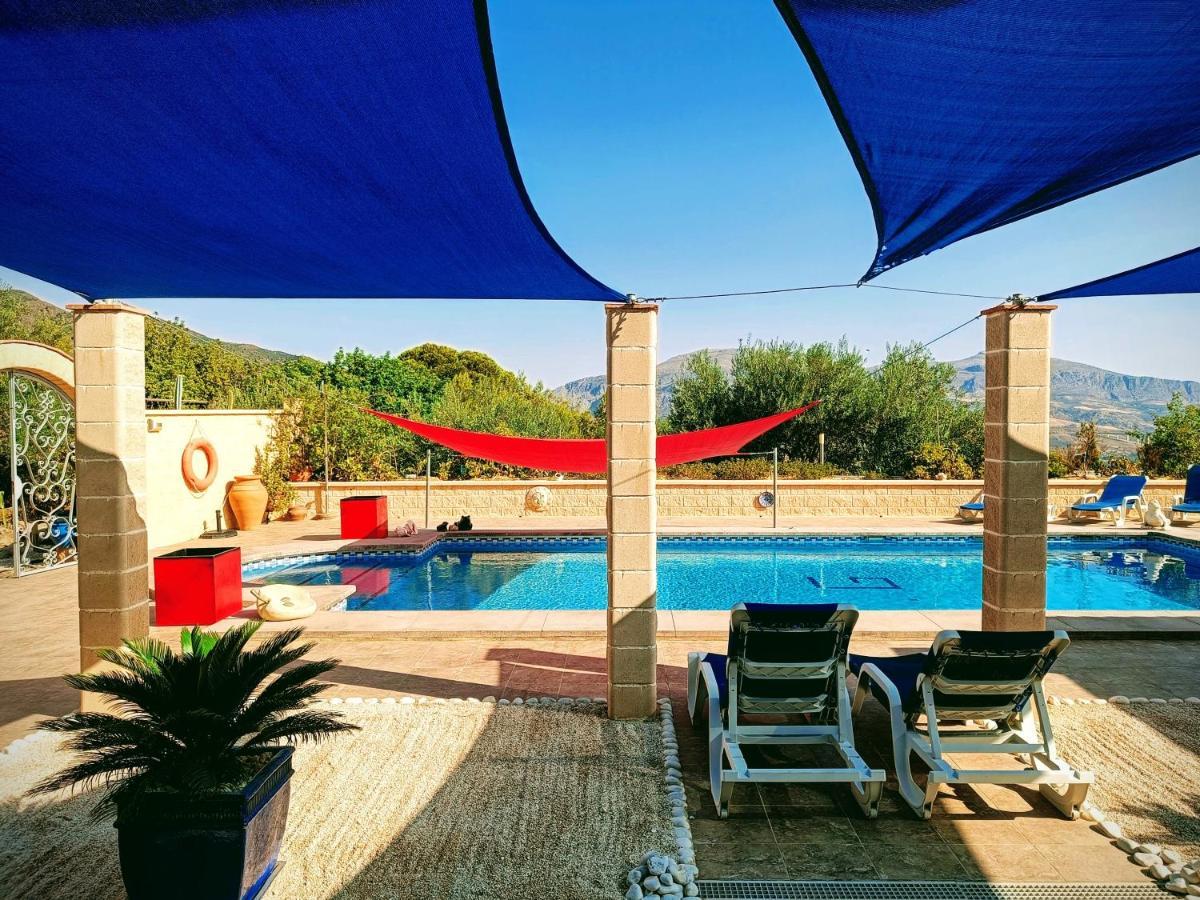 Casa Serenity Алора Екстериор снимка